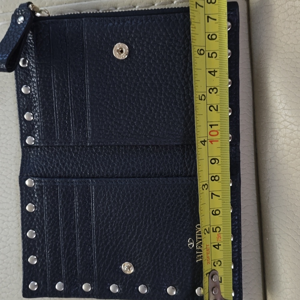 Valentino Card and Coins Wallet - Picture 16 of 16